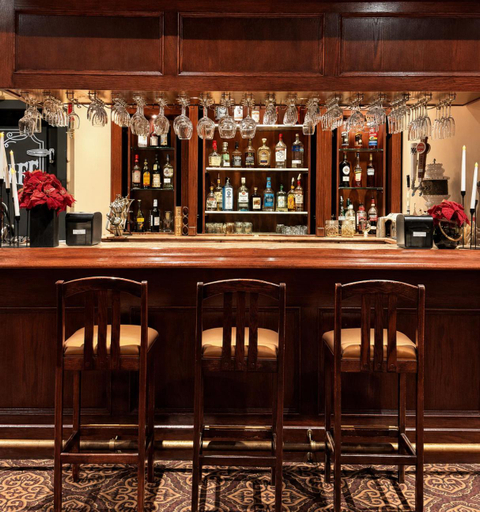 Food & Drinks 5, Divya Sutra Plaza and Conference Centre Calgary Airport, Division No. 6