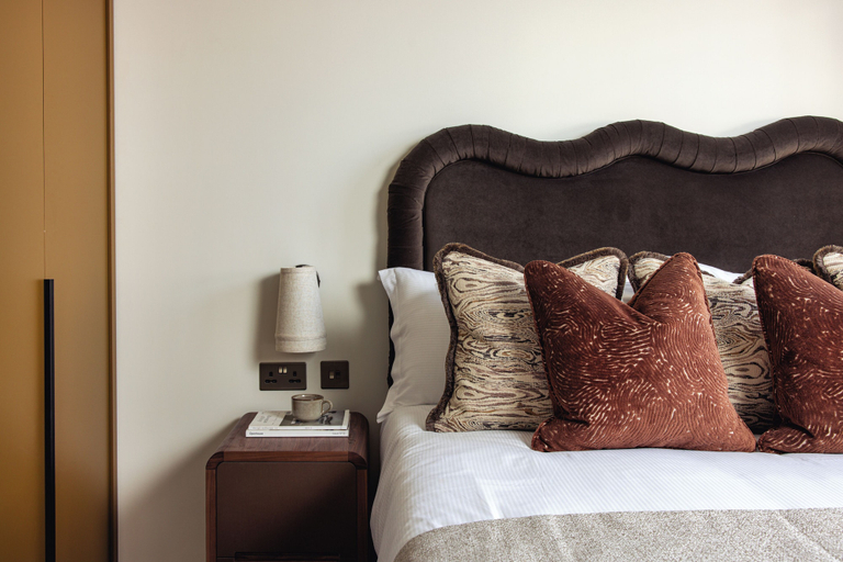 Room 3, Native Fitzrovia, London
