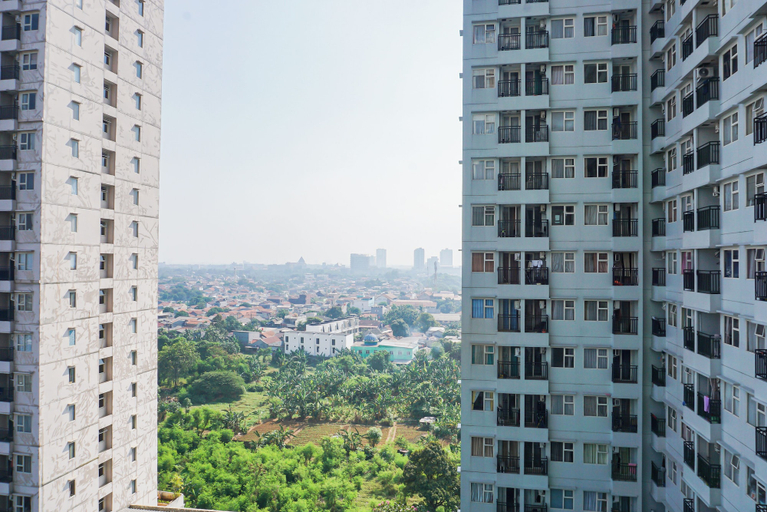 City view, Comfortable Living In Studio Room At Apartment Margonda Residence 3, Depok