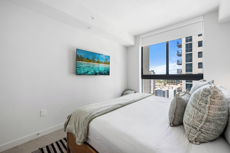 Room 4, The Crosby 2BR Luxury Palermo Home, Miami-Dade