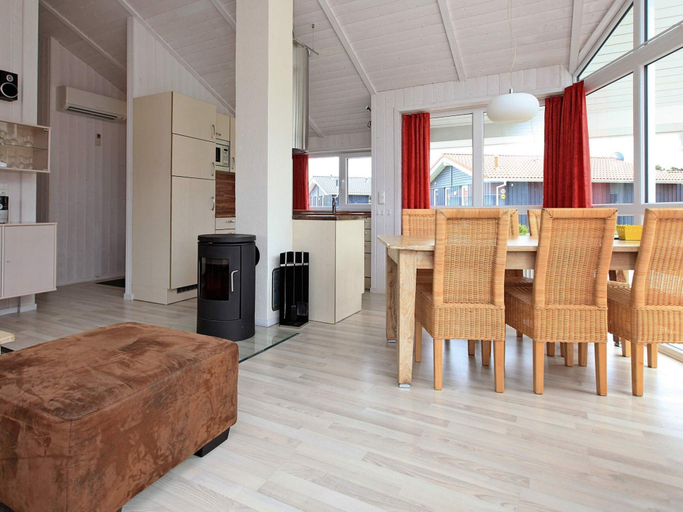 Others 5, Holiday Home in GrÃ¶mmitz, Ostholstein