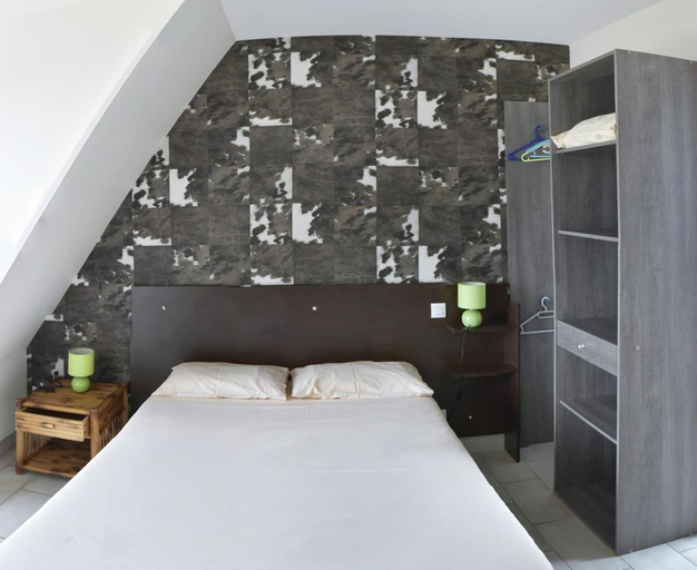 Bedroom 3, Domaine de Kerzuat - Chambres d'hôtes, Finistère