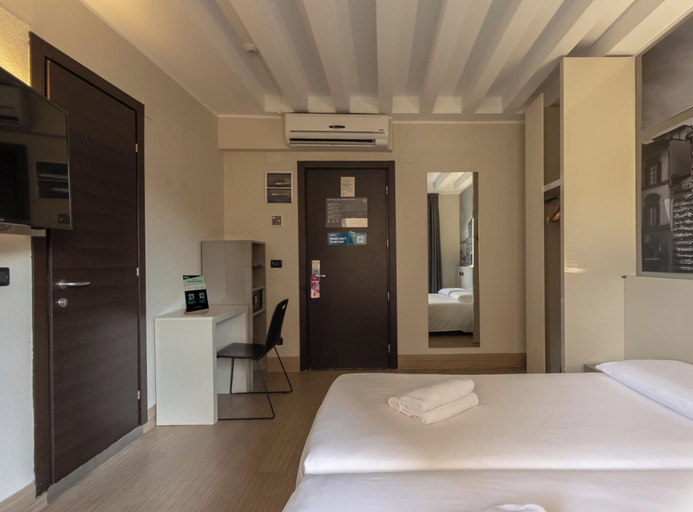 Bedroom 5, Hotiday Firenze Guidoni, Florence