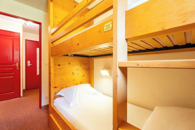 Bedroom 2, travelski home premium - Résidence Les Alpages de Val Cenis 4*, Savoie