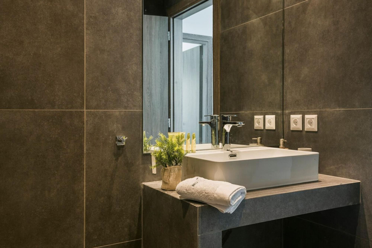 Bathroom 3, Villa Cleopatra - Ionian Treasure Villas, Ionian Islands