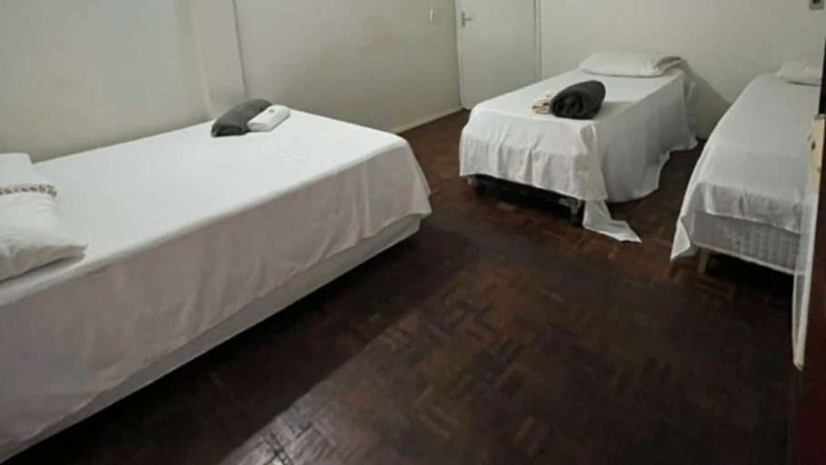 Room 5, Maxi Palace Hotel, Capitão Leônidas Marques
