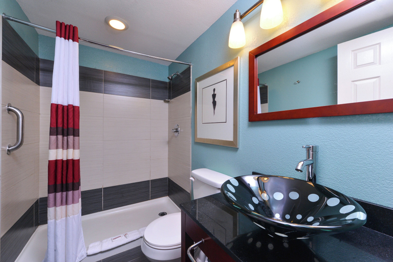 Bathroom 5, Red Roof Inn Chambersburg, Franklin