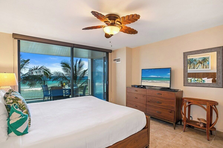 Interior 3, Direct Oceanfront Condo w Pool AC, Stunning Views - Mahana 307, Maui