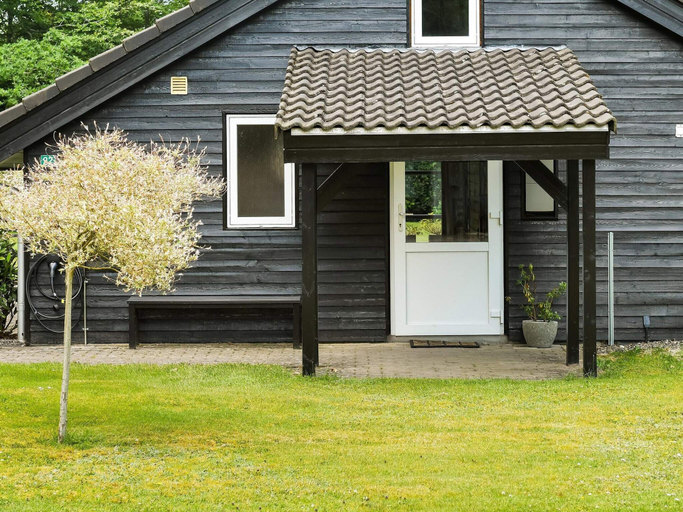Others 4, 4 Star Holiday Home in Oksbol, Varde