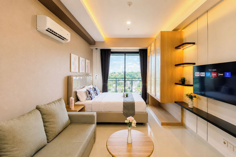 Interior 5, Cozy Living Studio At Apartment Saffron Noble, Bogor