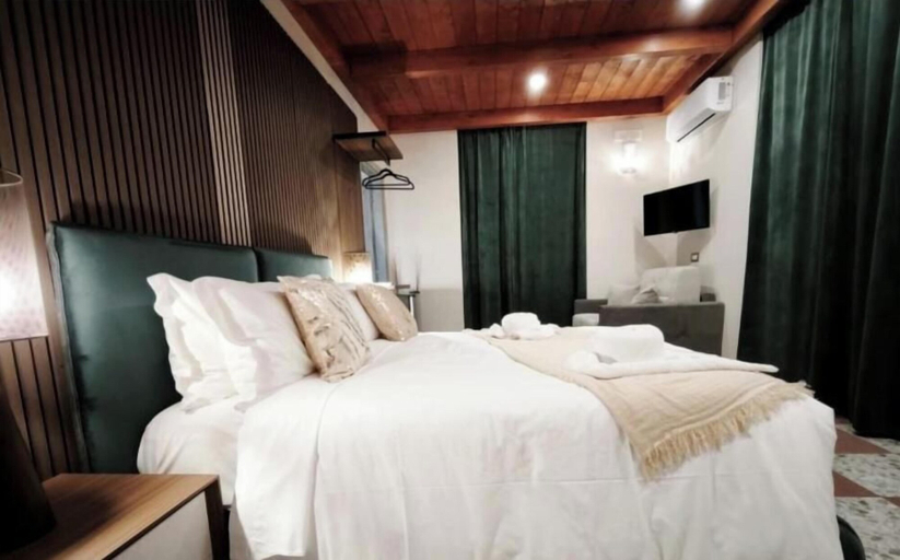 Room 5, Hotel Villa Nunziante, Salerno