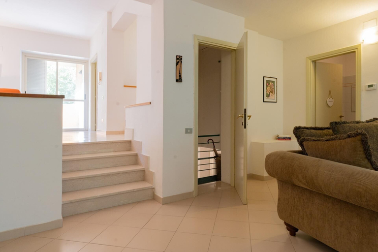 Interior 4, Beautiful Villa With Pool in Arce Fr Italy, Frosinone