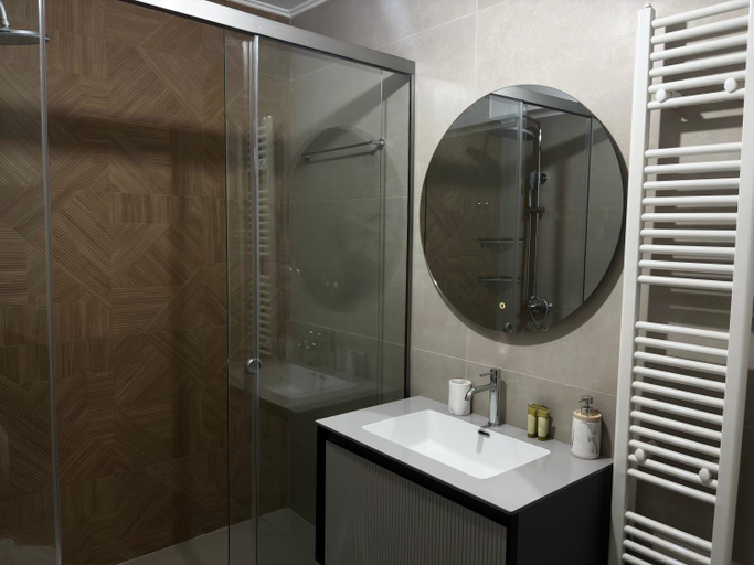 Bathroom 2, A&A Apartments, Ionian Islands