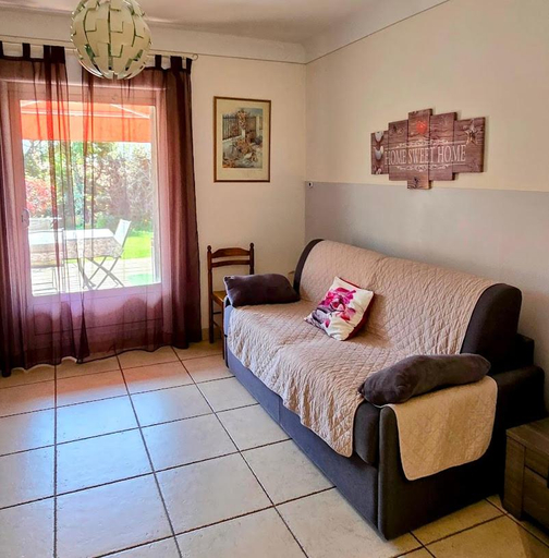 Bedroom 2, Frejus centre, Var