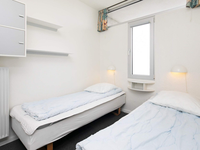 Bedroom 3, 6 Person Holiday Park Home in Blokhus, Jammerbugt