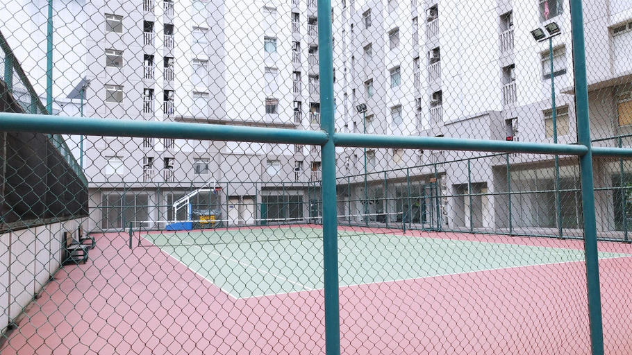 Basketball court, Cozy And Enjoy Living Studio Green Bay Pluit Apartment, Jakarta Utara