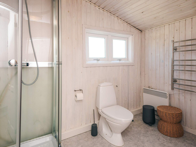 Bathroom, 4 Person Holiday Home in Ringkobing, Ringkøbing-Skjern