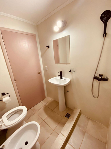 Bathroom 3, Hotel Venezia, Bariloche