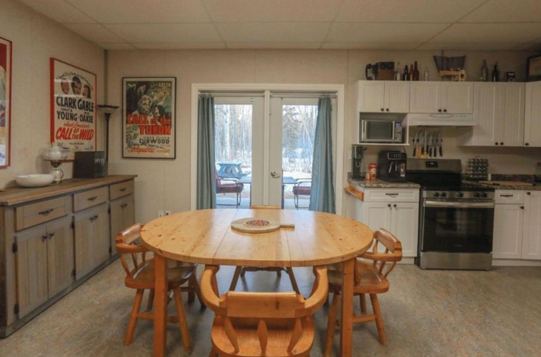 Private kitchen, The Big Red Barn, Yukon