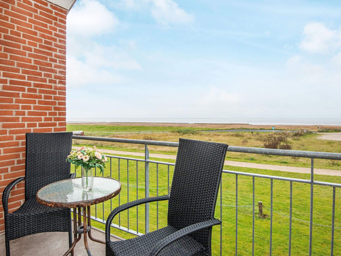 Others 3, 6 Person Holiday Home in Hojer, Tønder