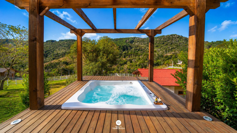 Outdoor spa tub 2, Casa Du - Alfredo Wagner - SC, Alfredo Wagner