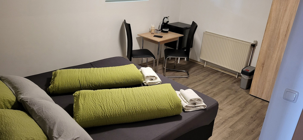 Bedroom, Steakhaus Galgenbach, Unna