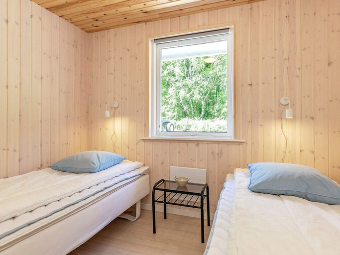 Others 4, 6 Person Holiday Home in Laeso, Læsø