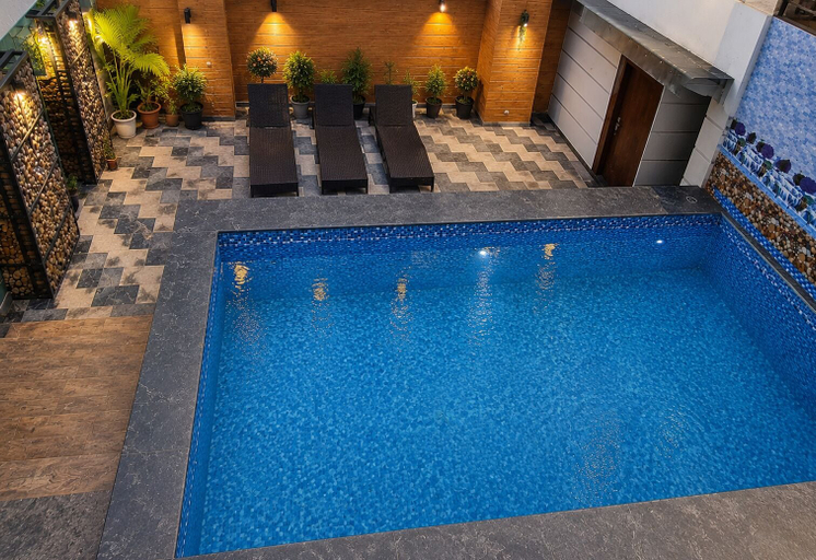 Sport & Beauty 5, HOTEL The Rich Grand, Agra