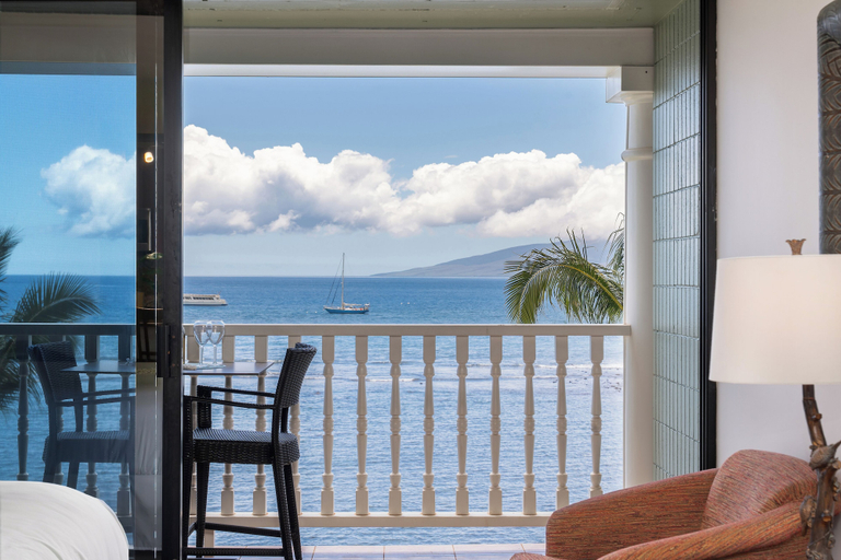 Interior 3, Direct Oceanfront Studio With Lanai & Sunset Views -lahaina Shores 509, Maui
