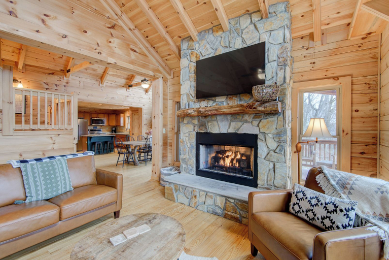 Interior 2, High Time Cabin, Watauga