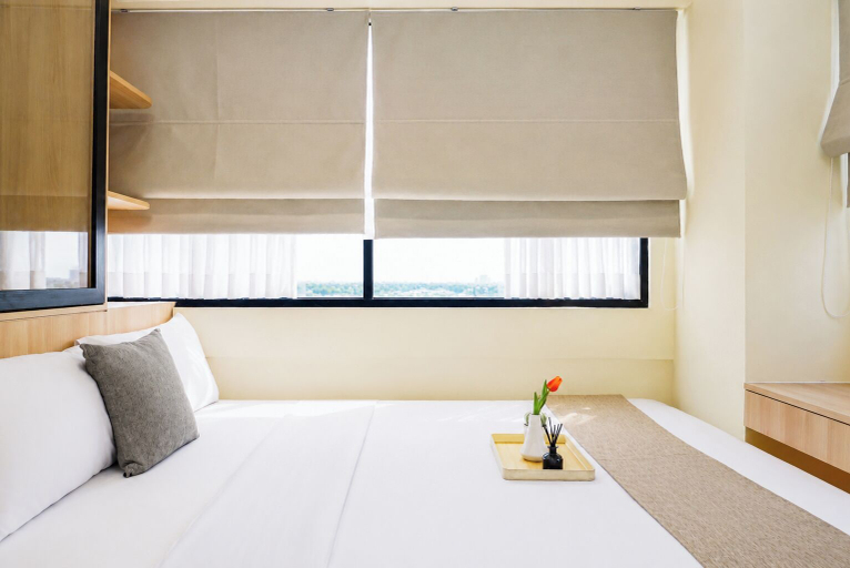 Room 2, Cozy And Functional 3Br At Apartment Meikarta, Cikarang