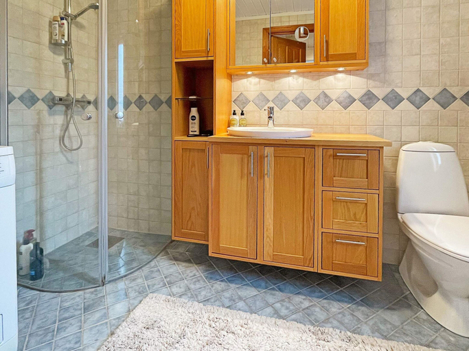 Others 5, 4 Star Holiday Home in Svanesund, Orust