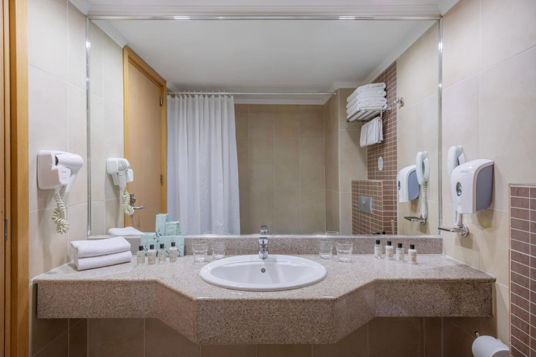 Bathroom 5, Sol Cosmopolitan Rhodes, South Aegean