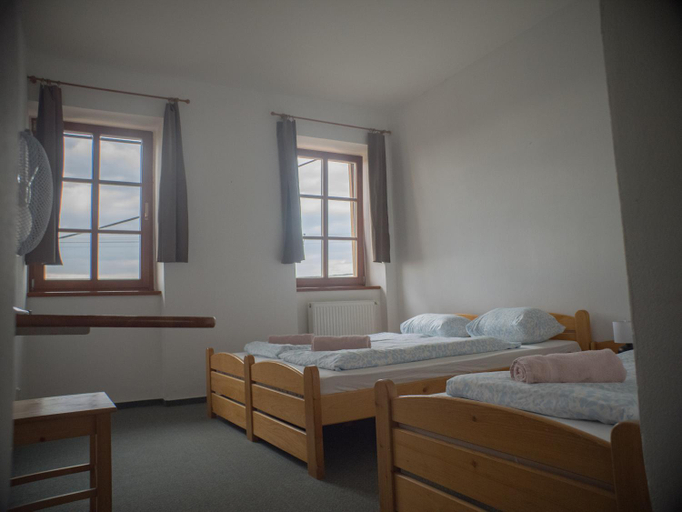 Bedroom 4, Penzion Bouquet, Břeclav