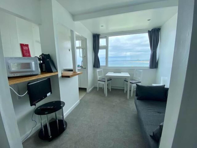Others 4, Coast Accommodation, Cornwall