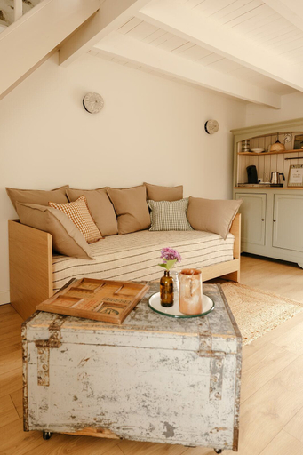 Living area 2, Clos des Sentiles, Côtes-d'Armor