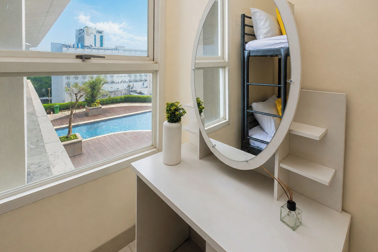 Room 4, Bright Minimalist 2Br At Apartment Elpis Residence, Jakarta Pusat