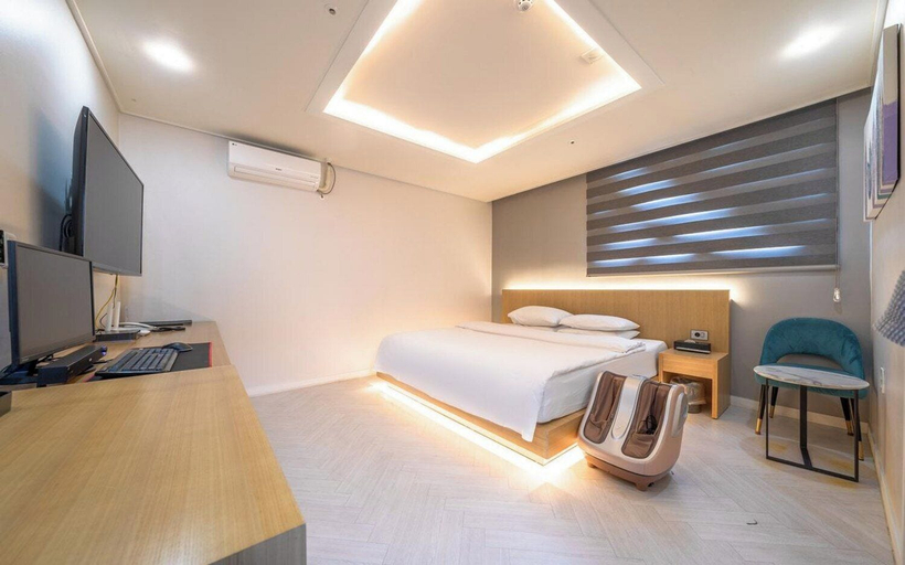 Bedroom 3, Suwon Hash Hotel, Suwon