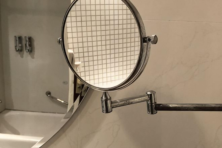 Bathroom 4, Golden Eagle Hotel, Zhoushan
