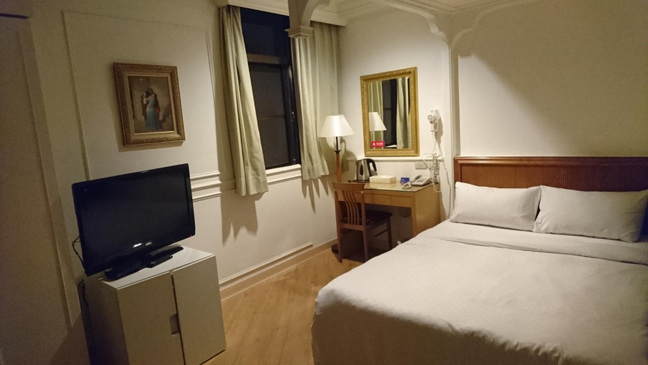 Bedroom 3, Ling Yea Hotel, Kaohsiung