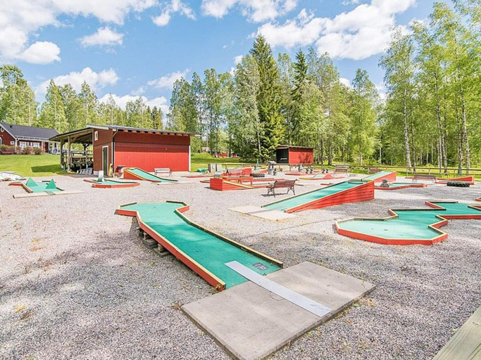 Property grounds, 4 Person Holiday Home in Rejmyre, Finspång