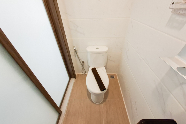 Interior 3, Modern And Cozy Studio At Sky House Alam Sutera Apartment, Tangerang