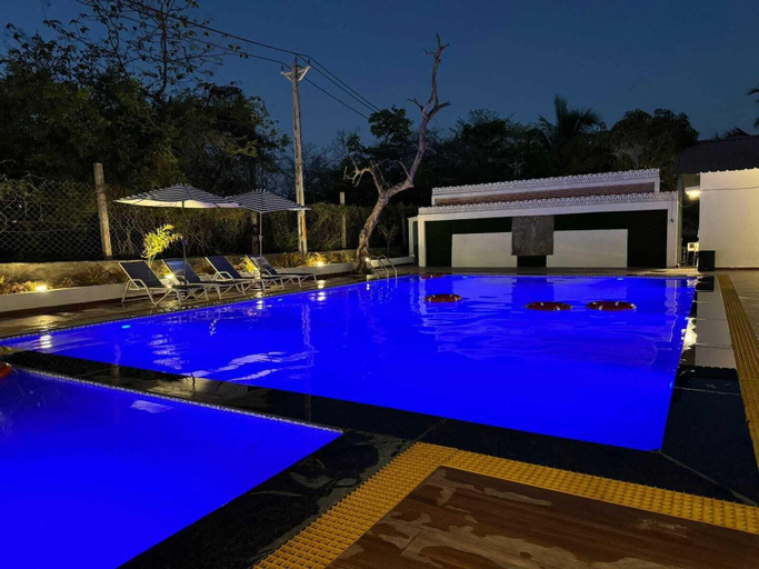 Pool 2, Sorathgadh Resort Sasan Gir, Gir Somnath