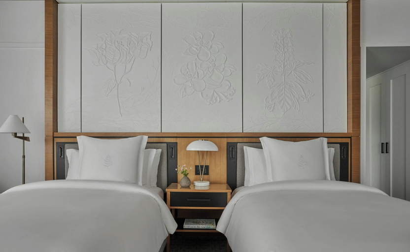 Bedroom 4, Four Seasons Hotel New Orleans, Orleans