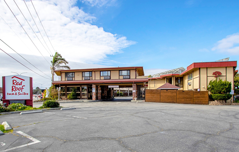 Exterior & Views 2, Red Roof Inn & Suites Monterey, Monterey