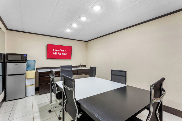 Others 5, Red Roof Inn PLUS+ Chicago - Hoffman Estates, Cook