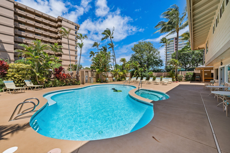 Outdoor pool 4, Summer Sale! Oceanfront 1BD Kaanapali Beach Ocean Views - MK 808, Maui