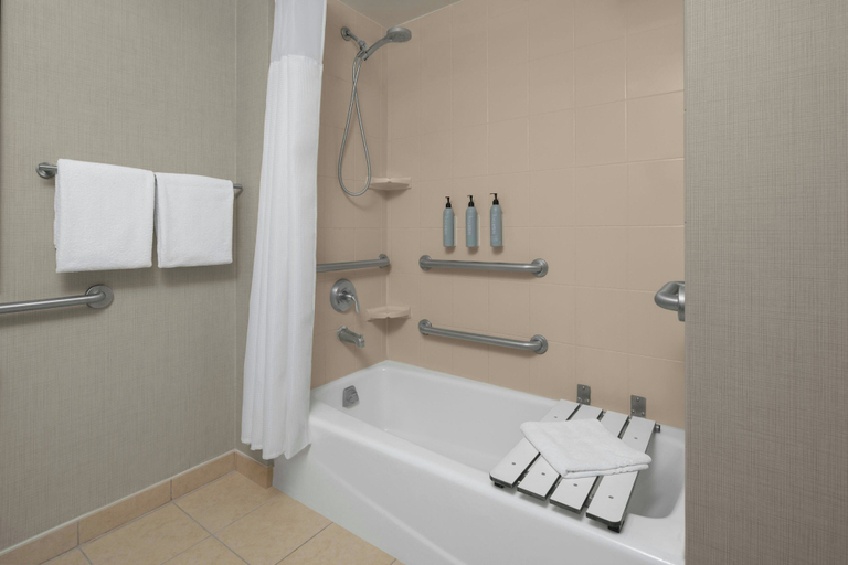 Bathroom 4, Residence Inn by Marriott Gravenhurst Muskoka Wharf, Muskoka