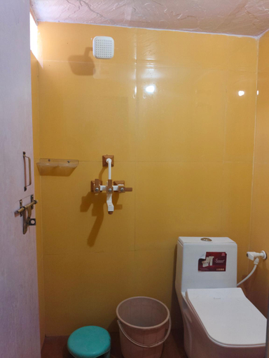 Bathroom 4, Shree Gopal Niketan, Mathura