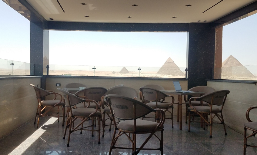 Food & Drinks 5, Pyramids Terrace INN, Al-Ahram